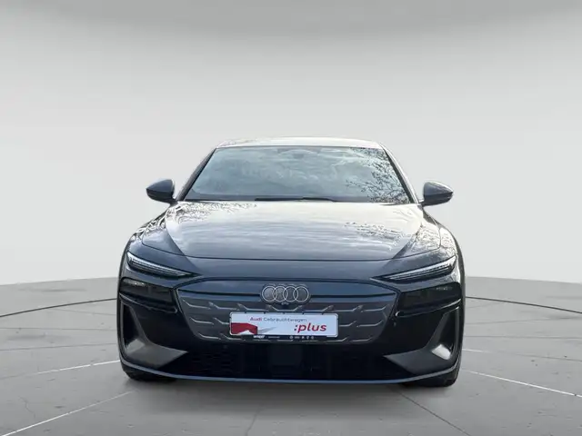 Audi E-Tron view 2