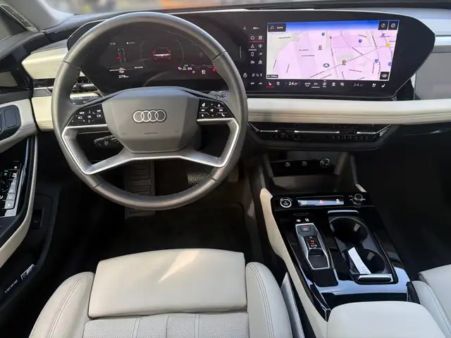 Audi E-Tron view 8