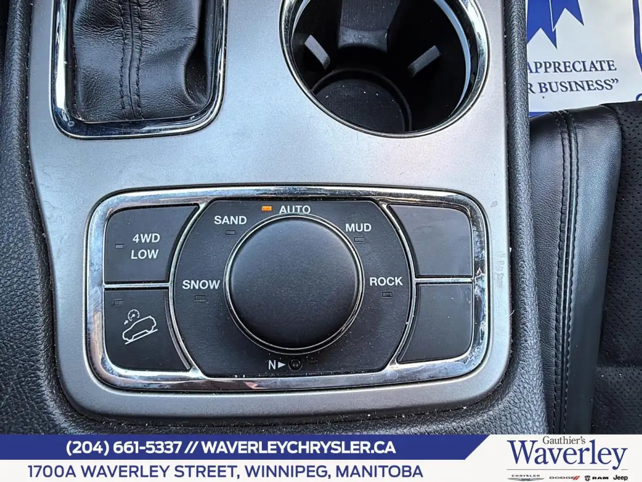 Jeep Grand Cherokee photo Jeep Grand Cherokee