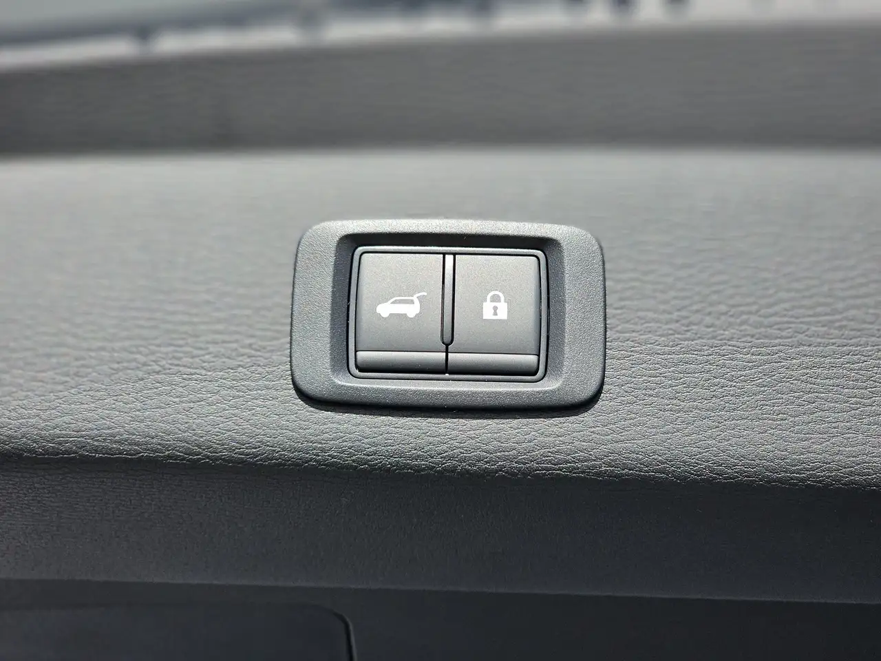 Mitsubishi Outlander снимка Mitsubishi Outlander