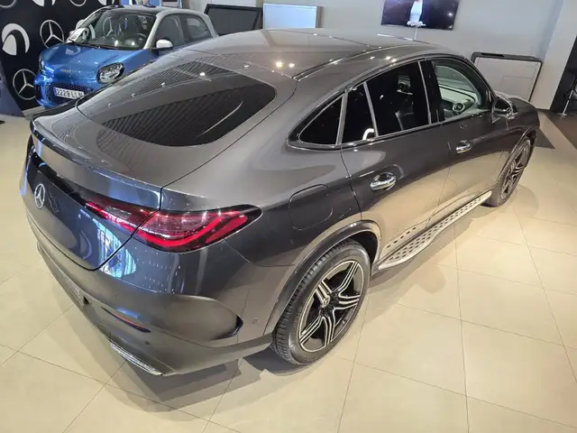 Mercedes-Benz GLC view 15