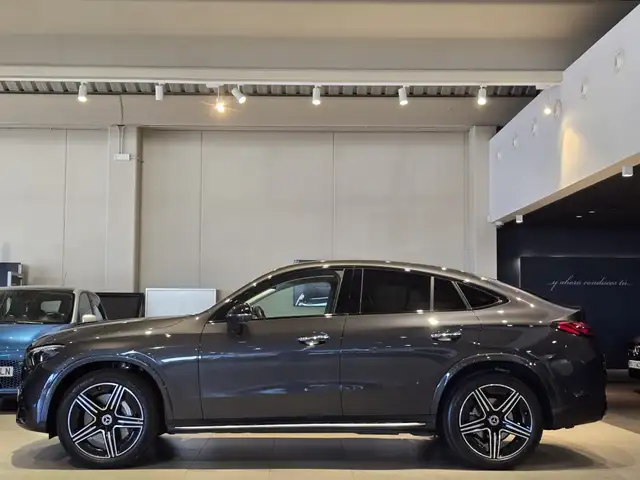 Mercedes-Benz GLC view 13