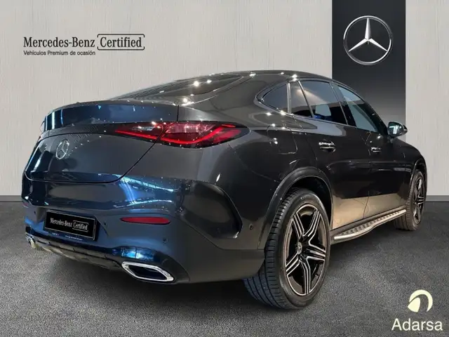 Mercedes-Benz GLC view 2