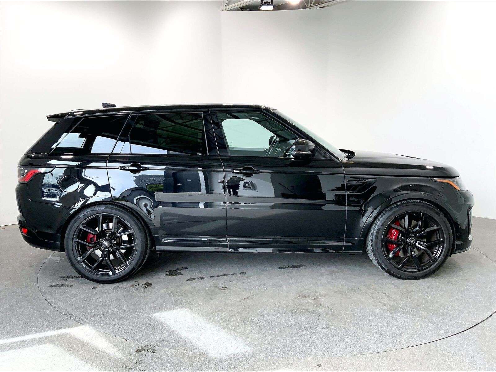 2018 Land Rover Range Rover Sport Range Rover Sport SVR, Surround View Camera! alt 4