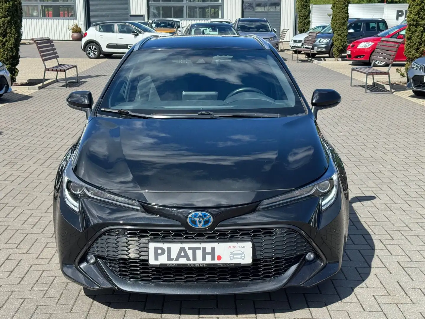 Toyota Corolla TouringSports Hybrid Team D Schwarz - 2