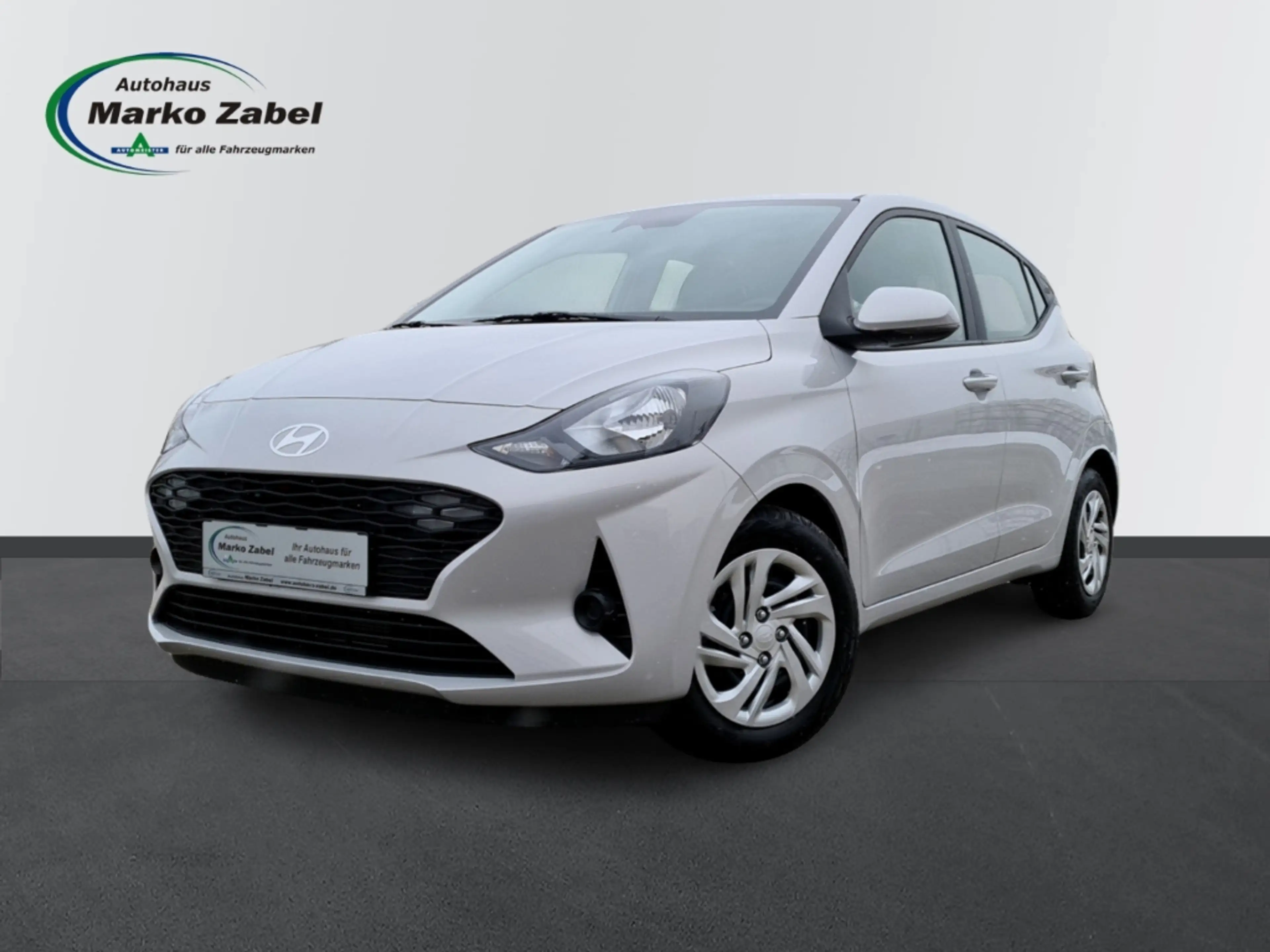 Hyundai i10 1.0 Automatik Sitzheizung Navi PDC Kamera App Conn