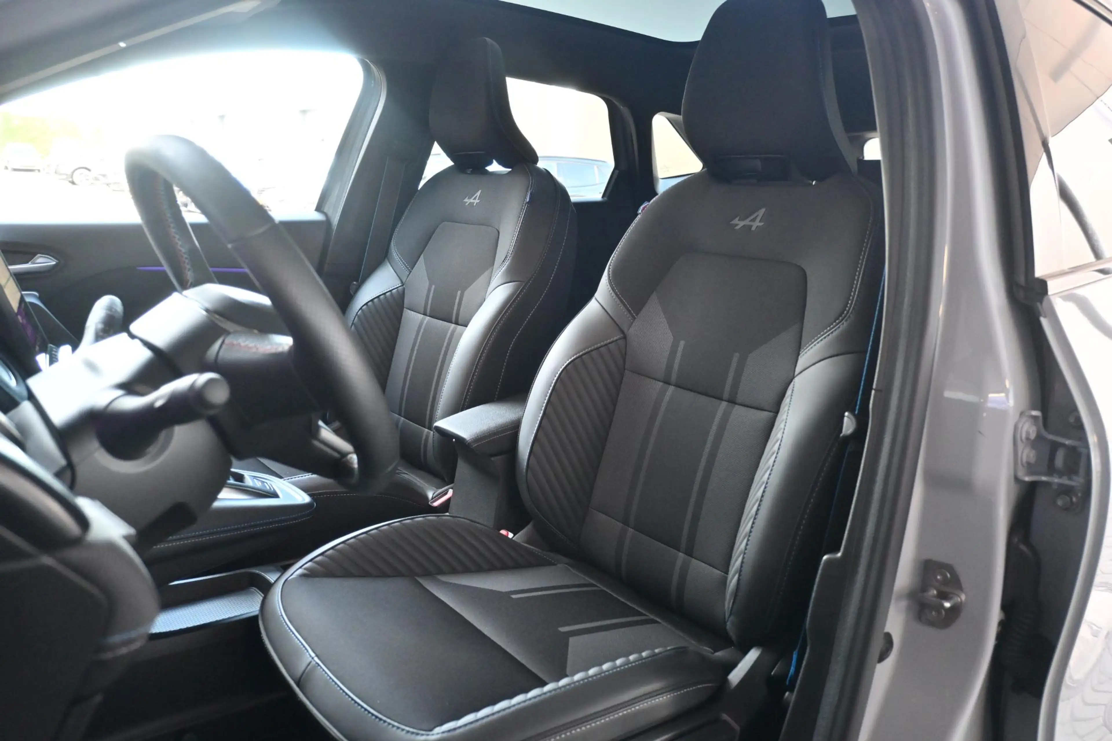 Renault Symbioz 1.8 E-Tech full hybrid 160 esprit Alpine | HARMAN/ — photo 12