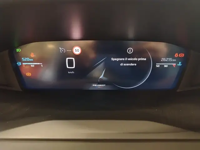 Peugeot 208 view 11
