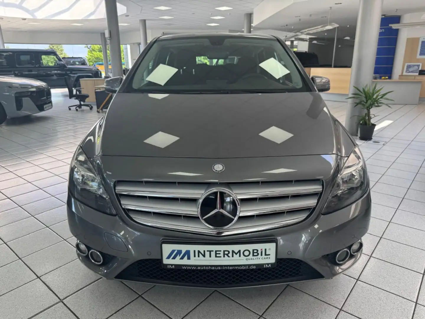 Mercedes-Benz B 200 Automatik*EFH*TOTW*Klima*Sitzheizung*PDC Grau - 2