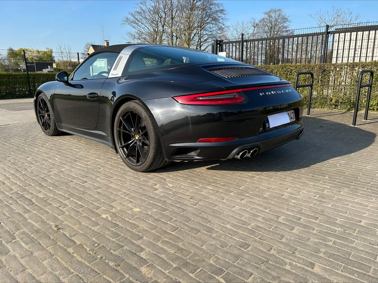 Porsche 911 991.2 Targa 4 Zwart - 1