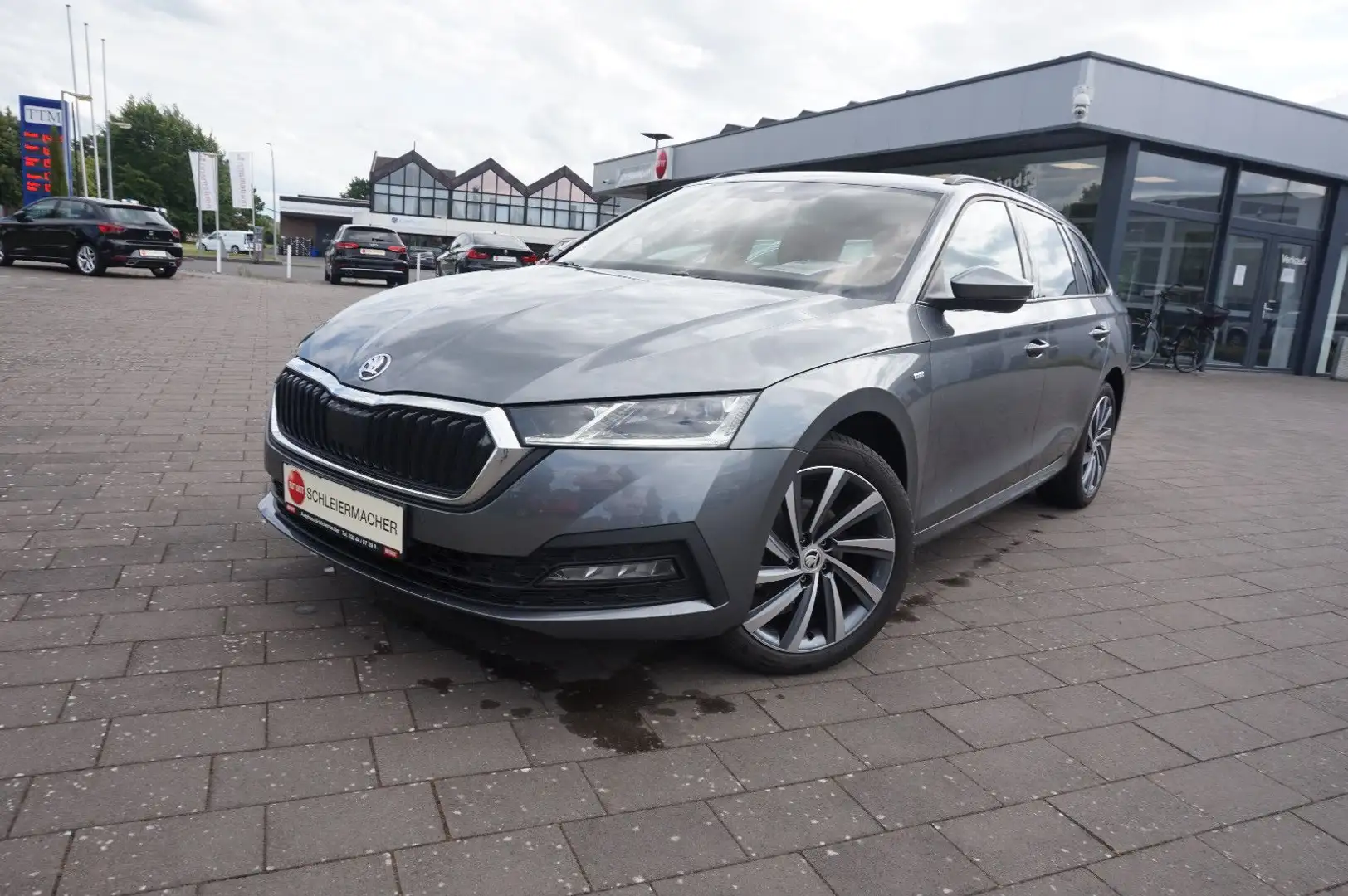 Skoda Octavia Combi Ambition AHK schwenkbar Gris - 2