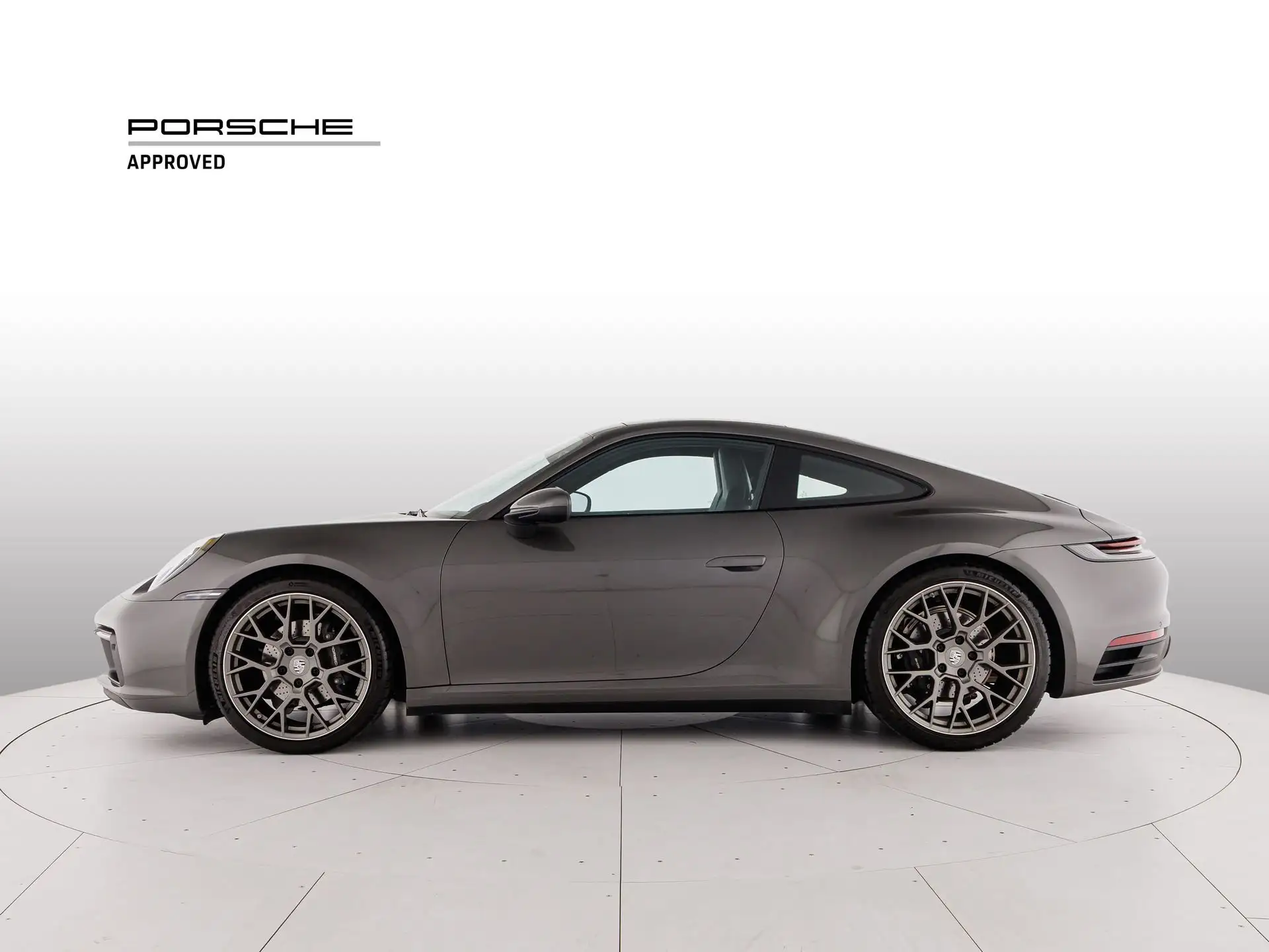 Porsche 911 2023 회색 사진 2