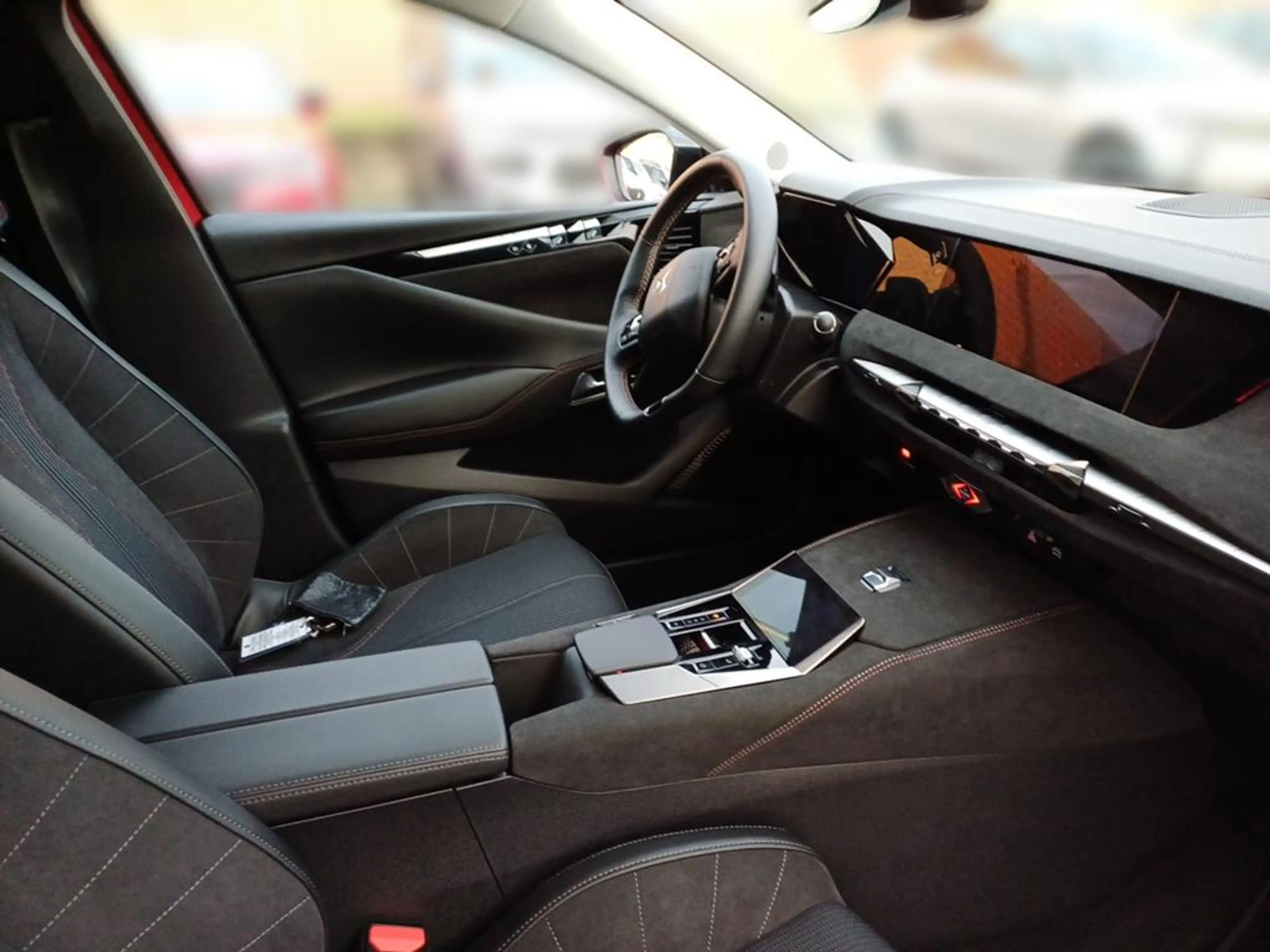DS Automobiles DS 4 Performance Line + — photo 11