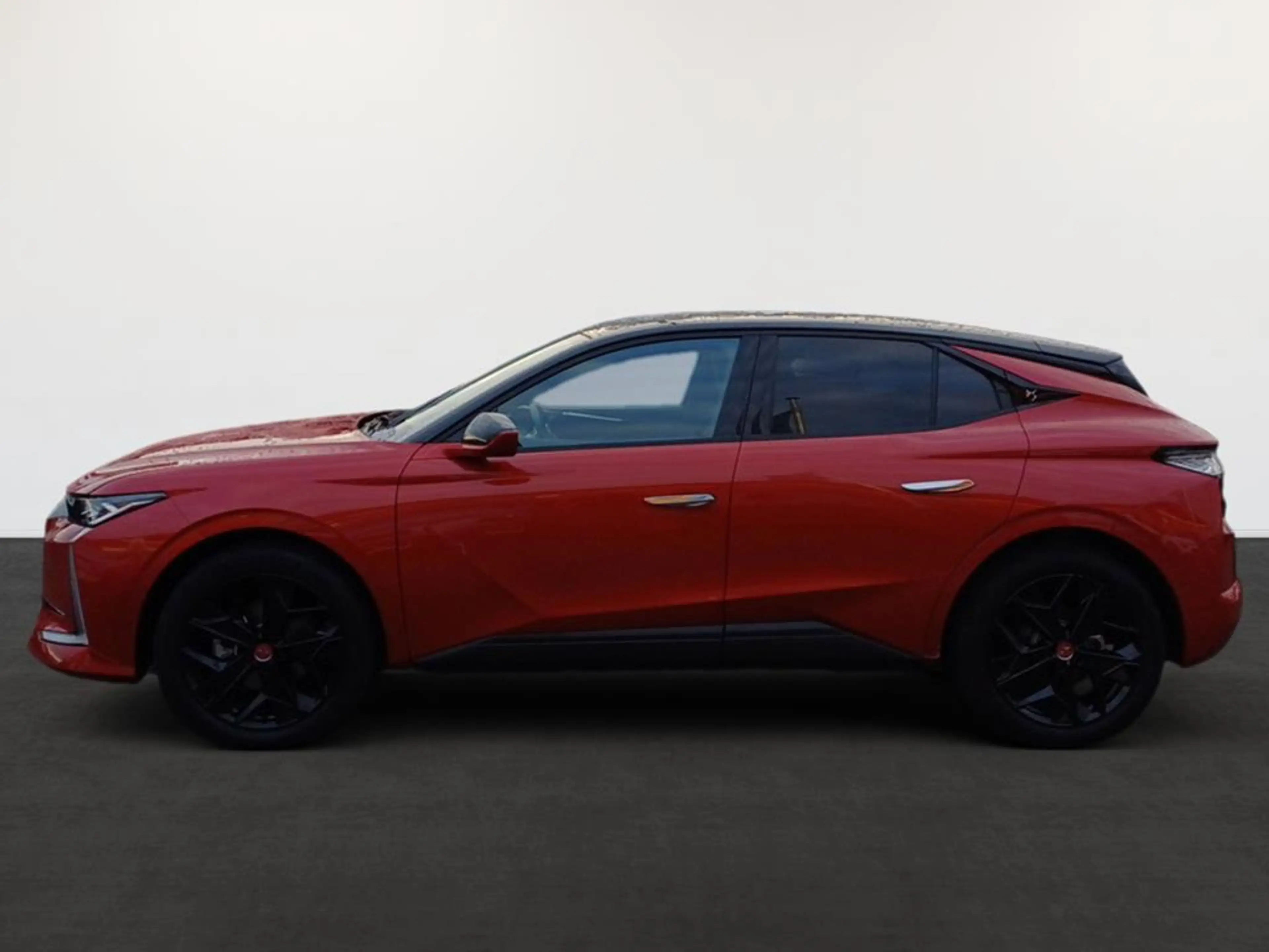 DS Automobiles DS 4 Performance Line + — photo 5