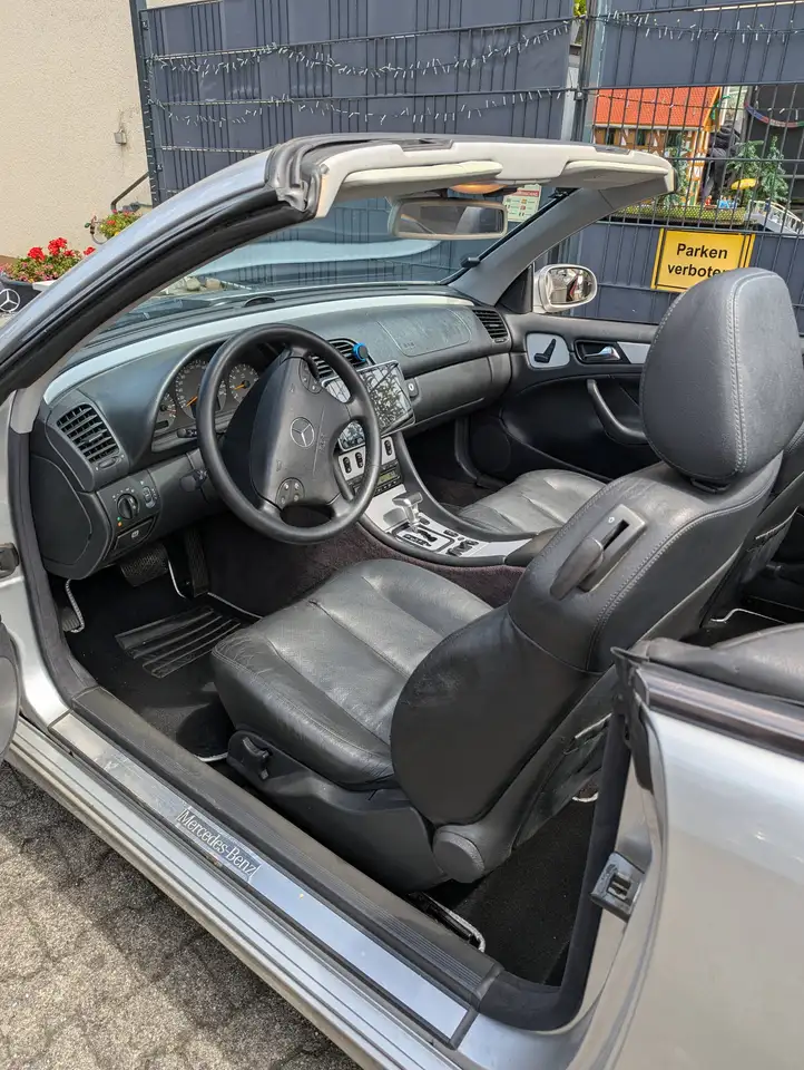 Mercedes-Benz CLK 230 CLK Cabrio 230 Kompressor Avantgarde, foto 4