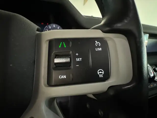 Land Rover Defender view 14