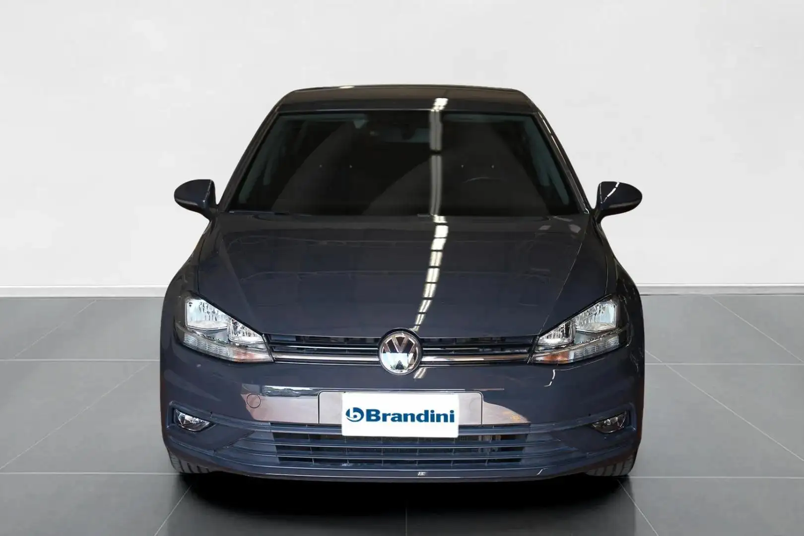 Volkswagen Golf 5 Porte 1.6 TDI BlueMotion Executive Grigio - 2