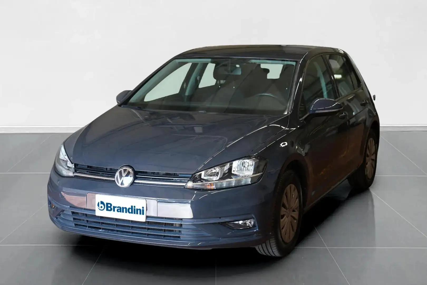 Volkswagen Golf 5 Porte 1.6 TDI BlueMotion Executive Grigio - 1