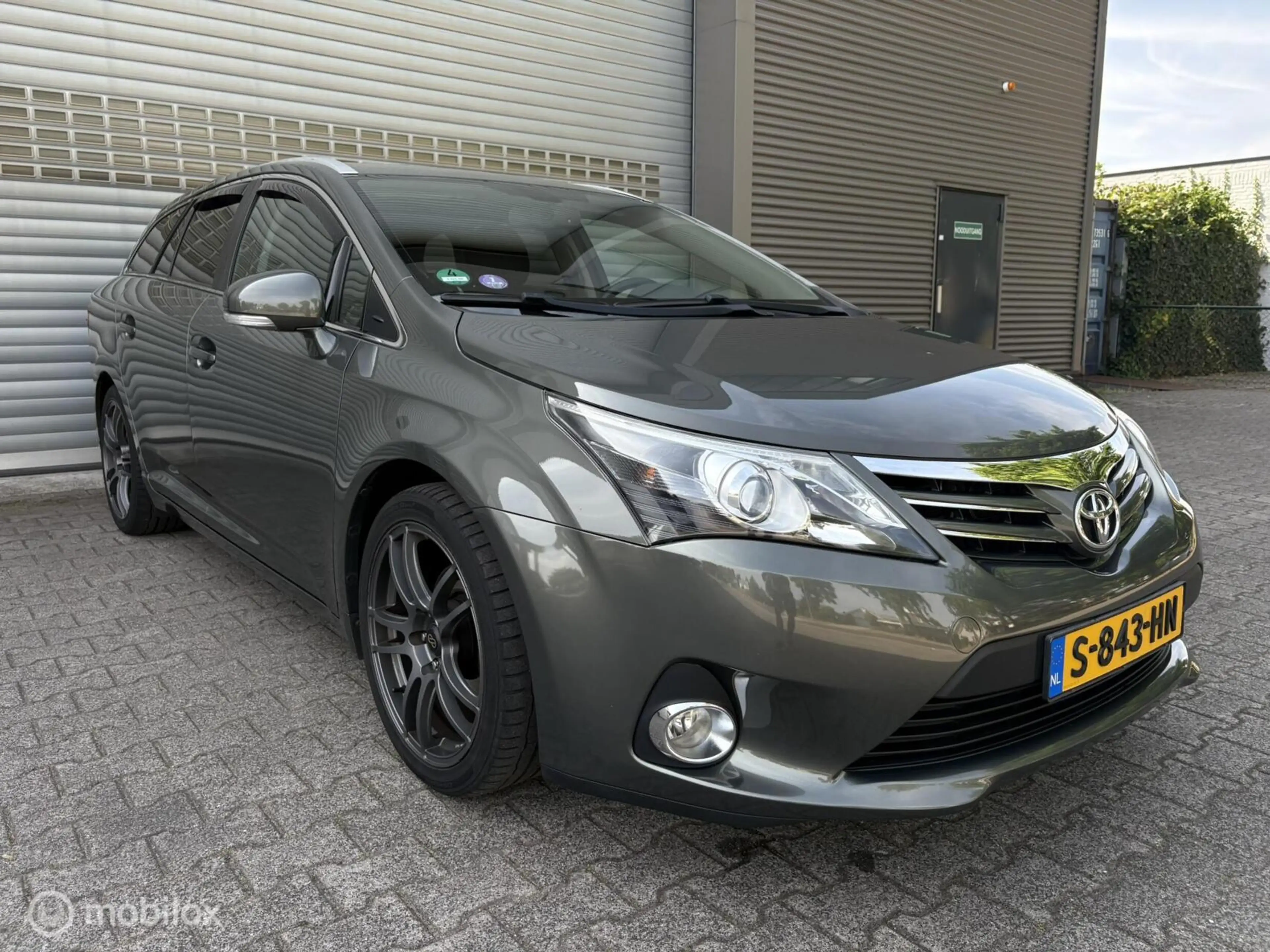 Toyota Avensis 1.8 VVTi Dynamic Business*CRUISE*TREKH*APPLE — photo 7