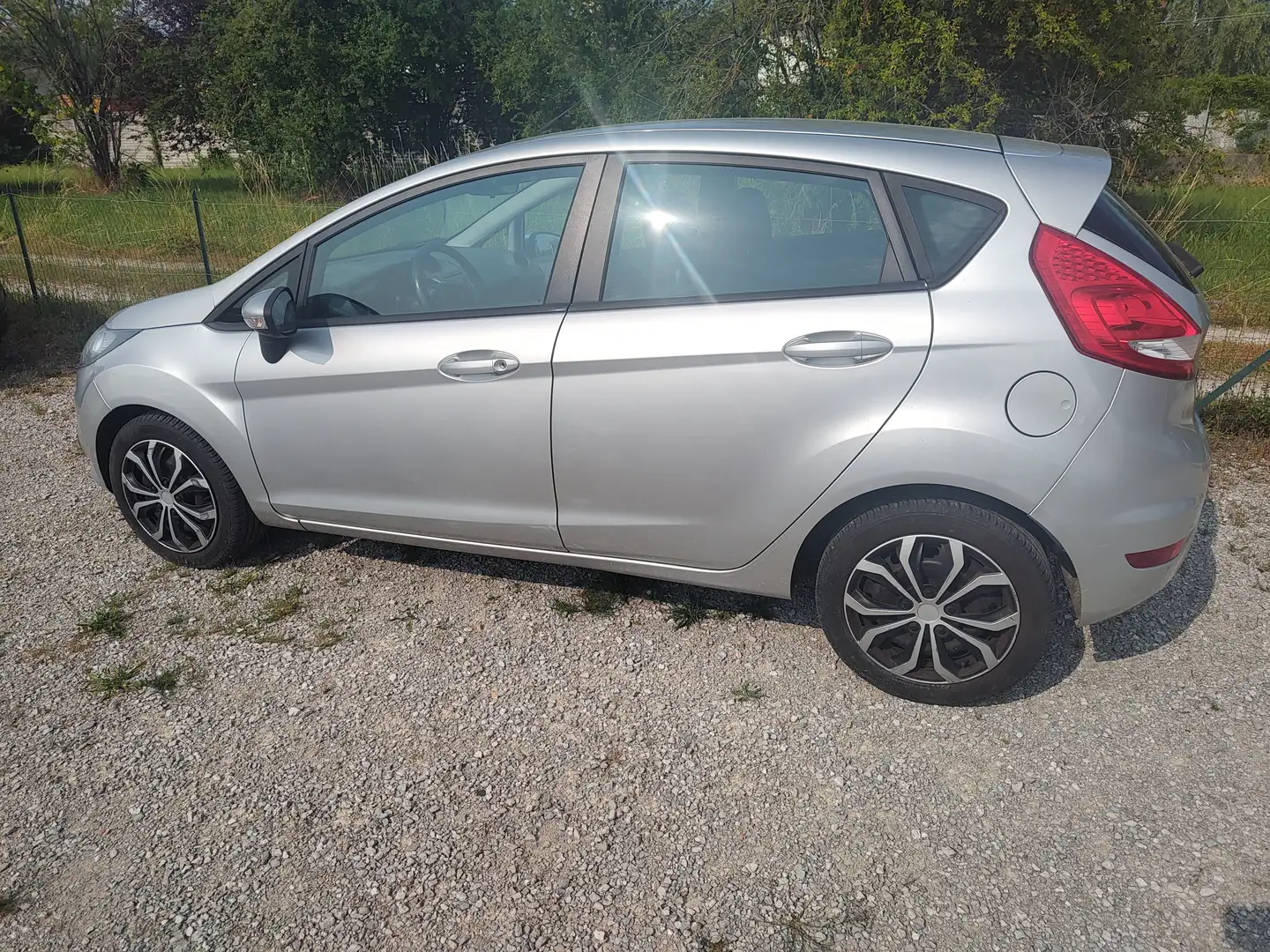 Ford Fiesta 1500 TDCi 5 porte Nero - 1