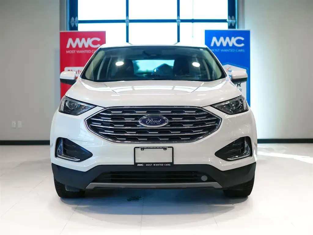 2022 Ford Edge SEL AWD photo 3
