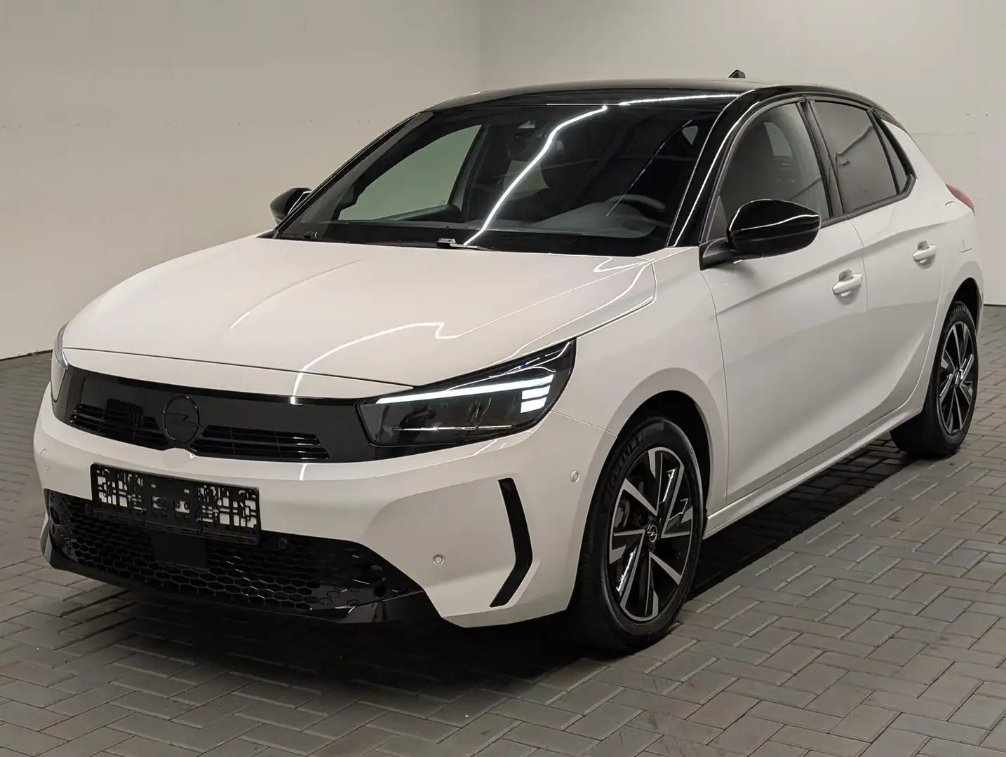 Opel Corsa GS F LED/Carplay/PDC/Kam/VirCo/DAB/16-LM 74 kW ... Weiß - 1