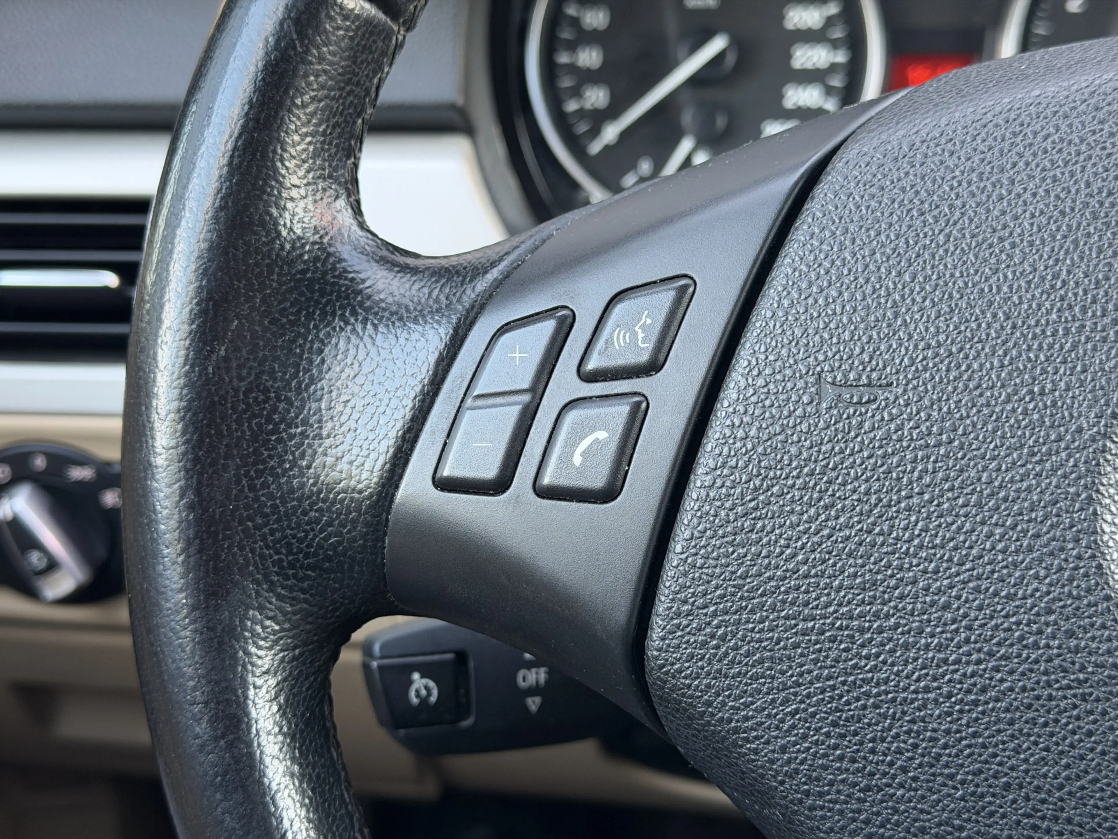 BMW 325 3-serie BWJ 2011 | 325i 218PK Business Line | TREK — photo 5