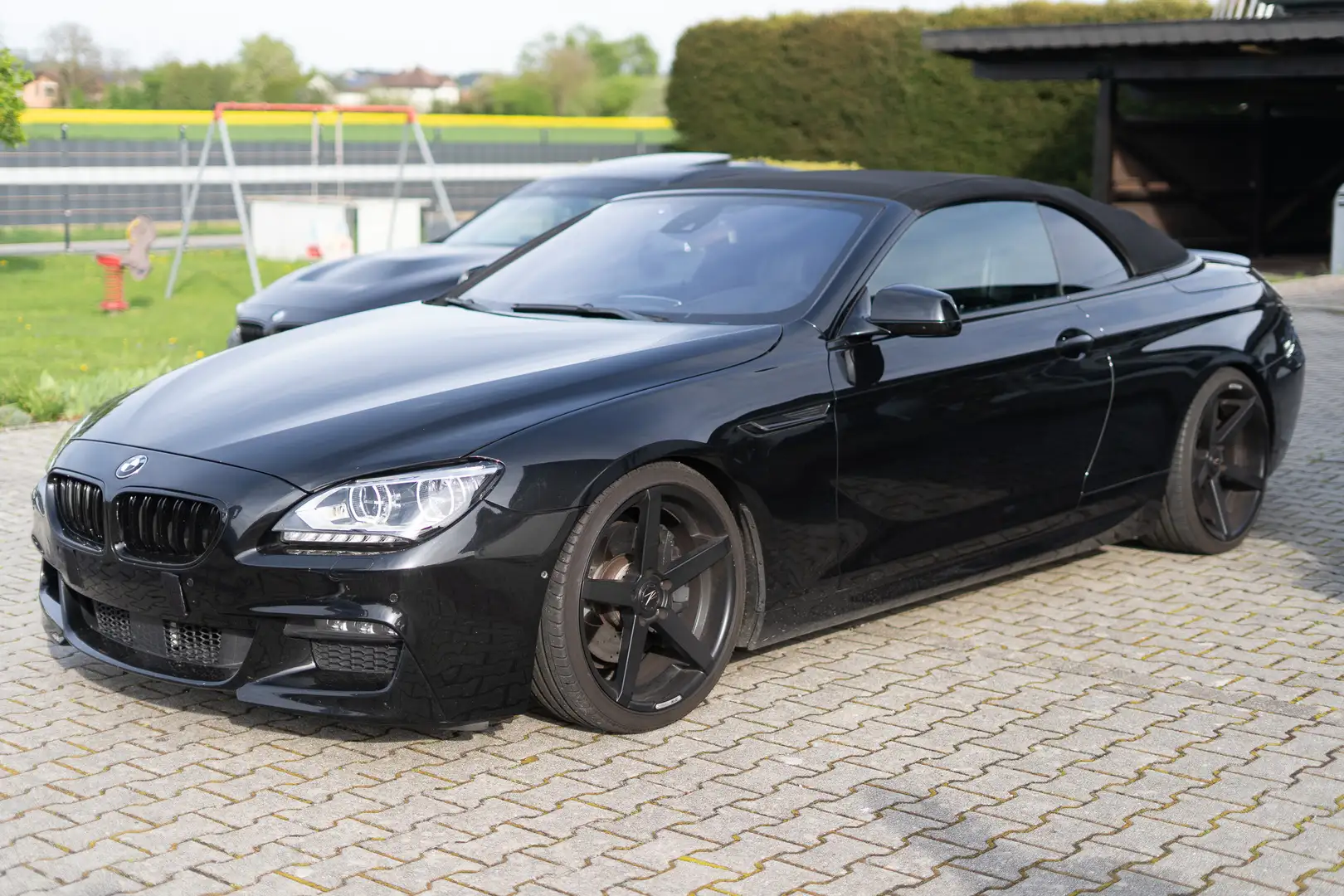 BMW 640 640d Cabrio Österreich-Paket Aut. Schwarz - 1
