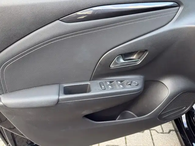 Opel Corsa view 13