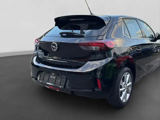 Opel Corsa view 4