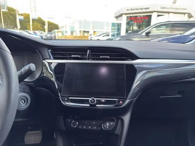 Opel Corsa view 11