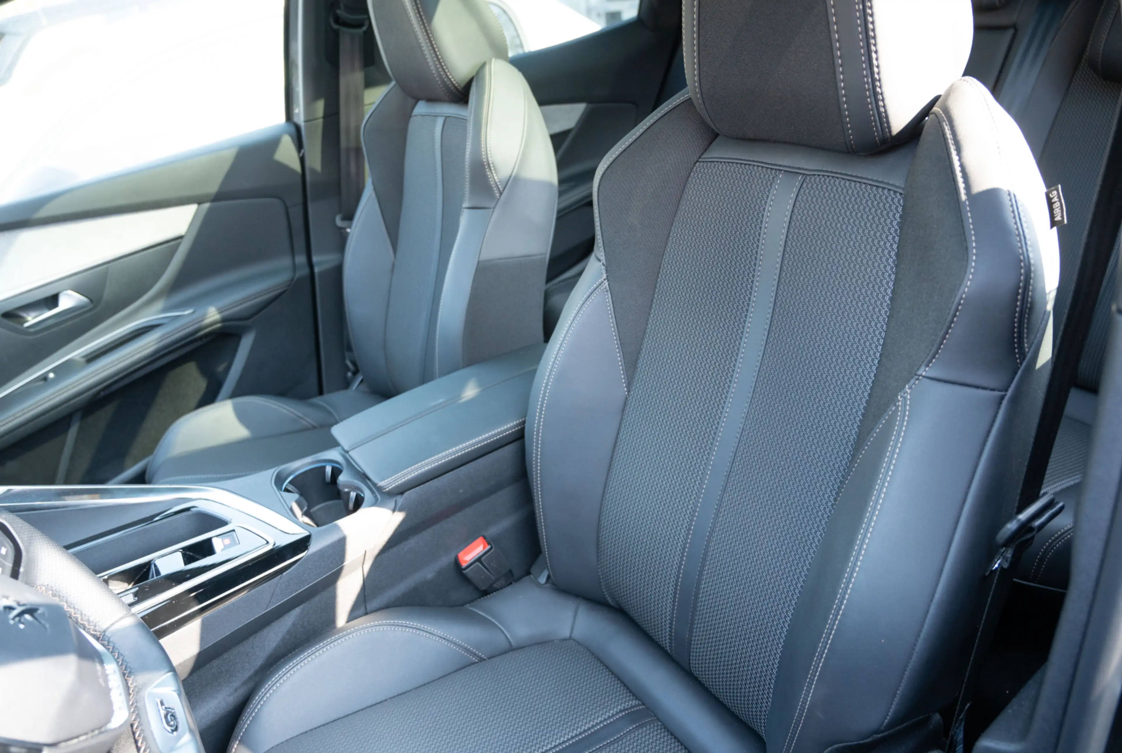 Peugeot 3008 GT 1.2 Hybrid 136 *GW-TOP-DEAL* — photo 7
