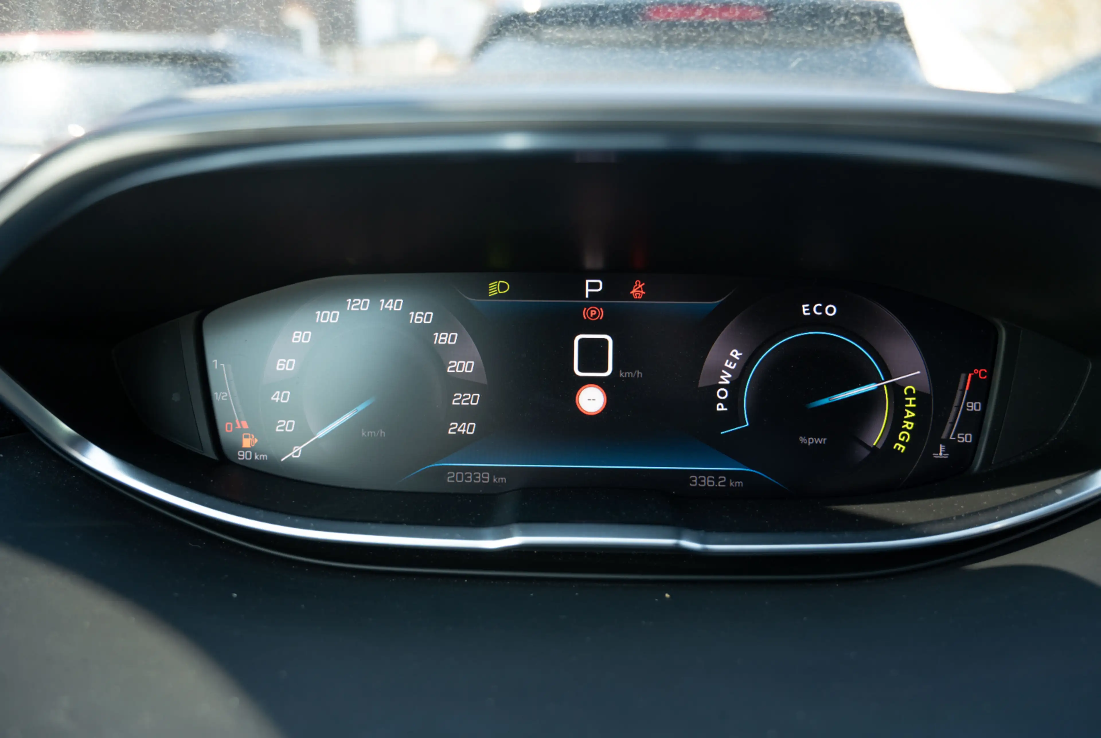 Peugeot 3008 GT 1.2 Hybrid 136 *GW-TOP-DEAL* — photo 12