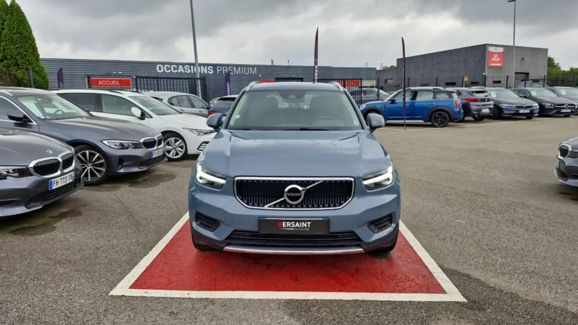 Volvo XC40 T3 163 CH MOMENTUM - 2