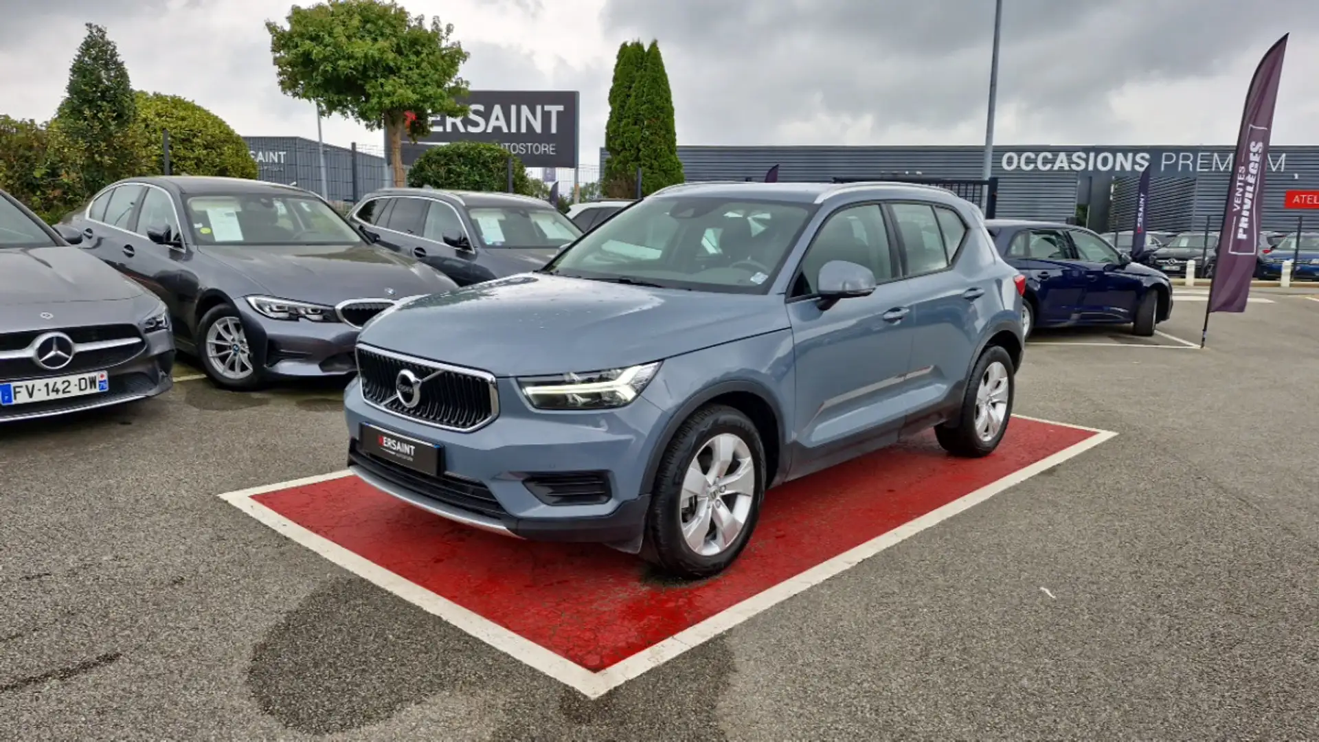 Volvo XC40 T3 163 CH MOMENTUM - 1