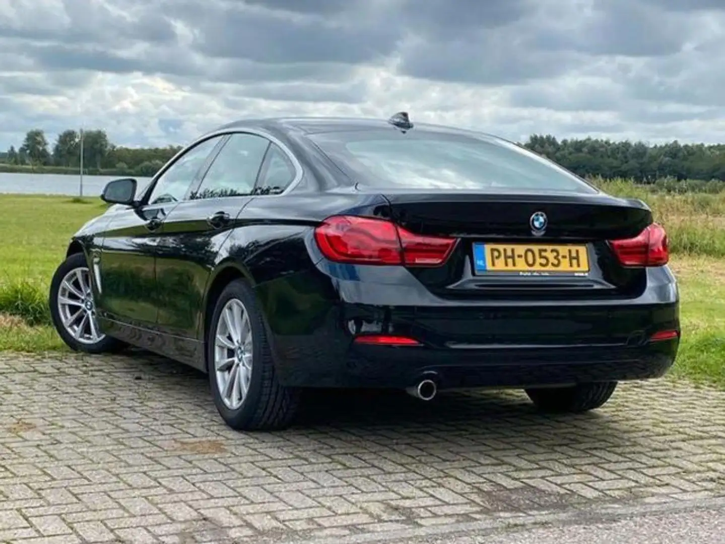 BMW 418 418 Executive Siyah - 1