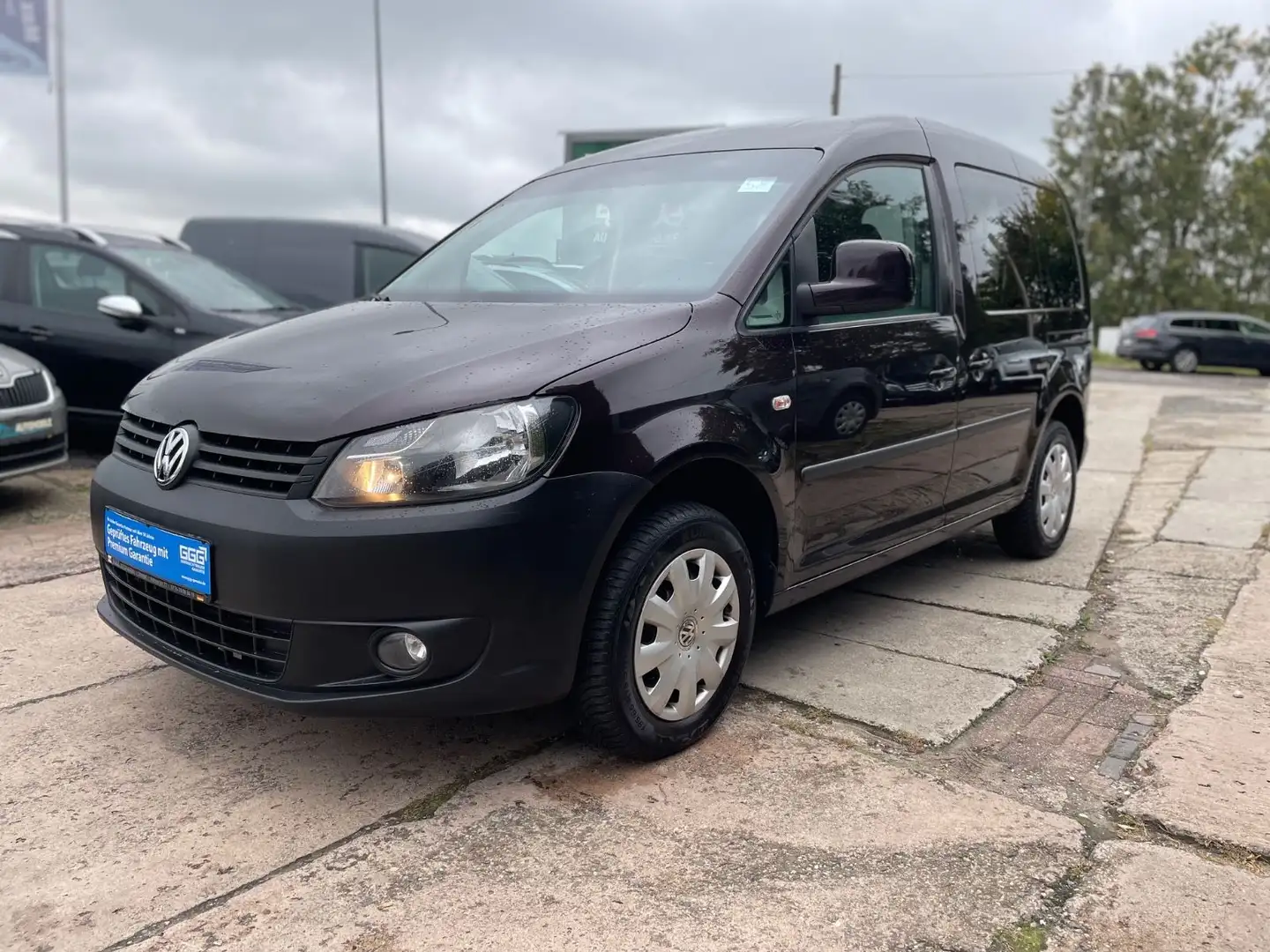 Volkswagen Caddy Kasten/Kombi Trendline Schwarz - 2