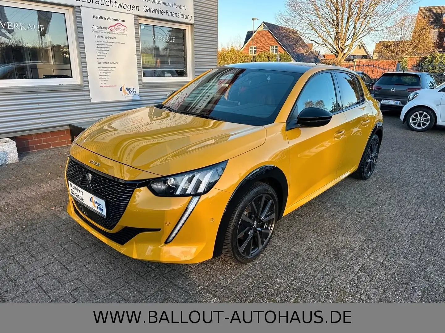 Peugeot 208 GT Pack*1.HAND*MASSAGE*LED*CARPLAY*VOLLLEDER Jaune - 2