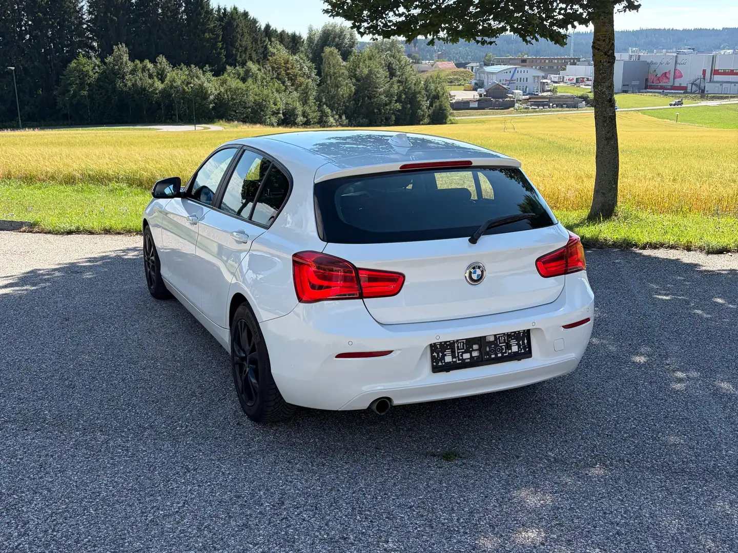 BMW 116 116d Efficient Dynamics Weiß - 2