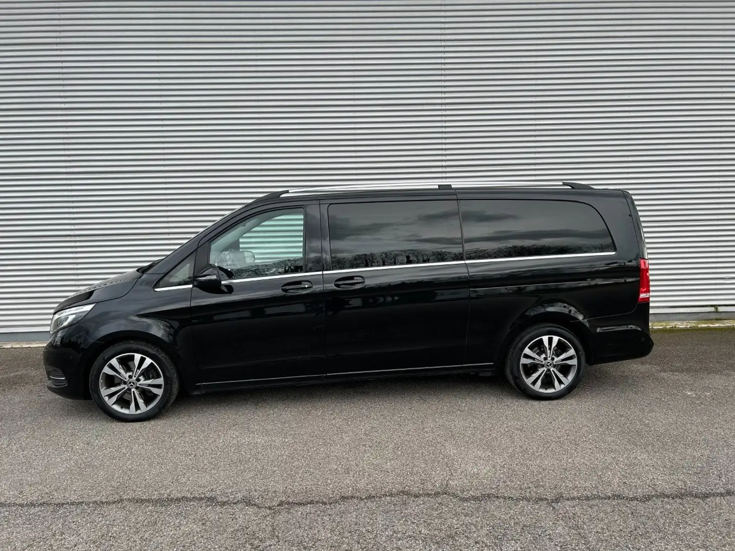 Mercedes-Benz V 220 PREMIUM EXTRALONG (8posti)  auto E6 Nero - 1