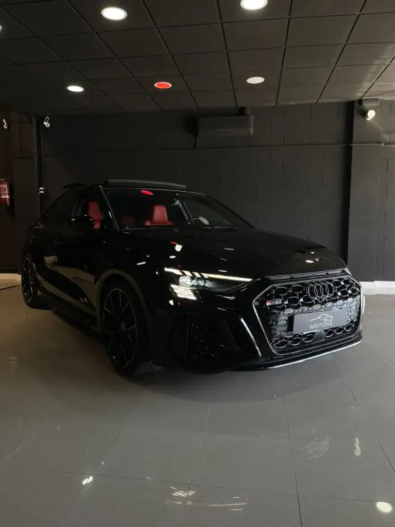 Audi RS3 Sportback quattro S tronic 294kW Black - 1