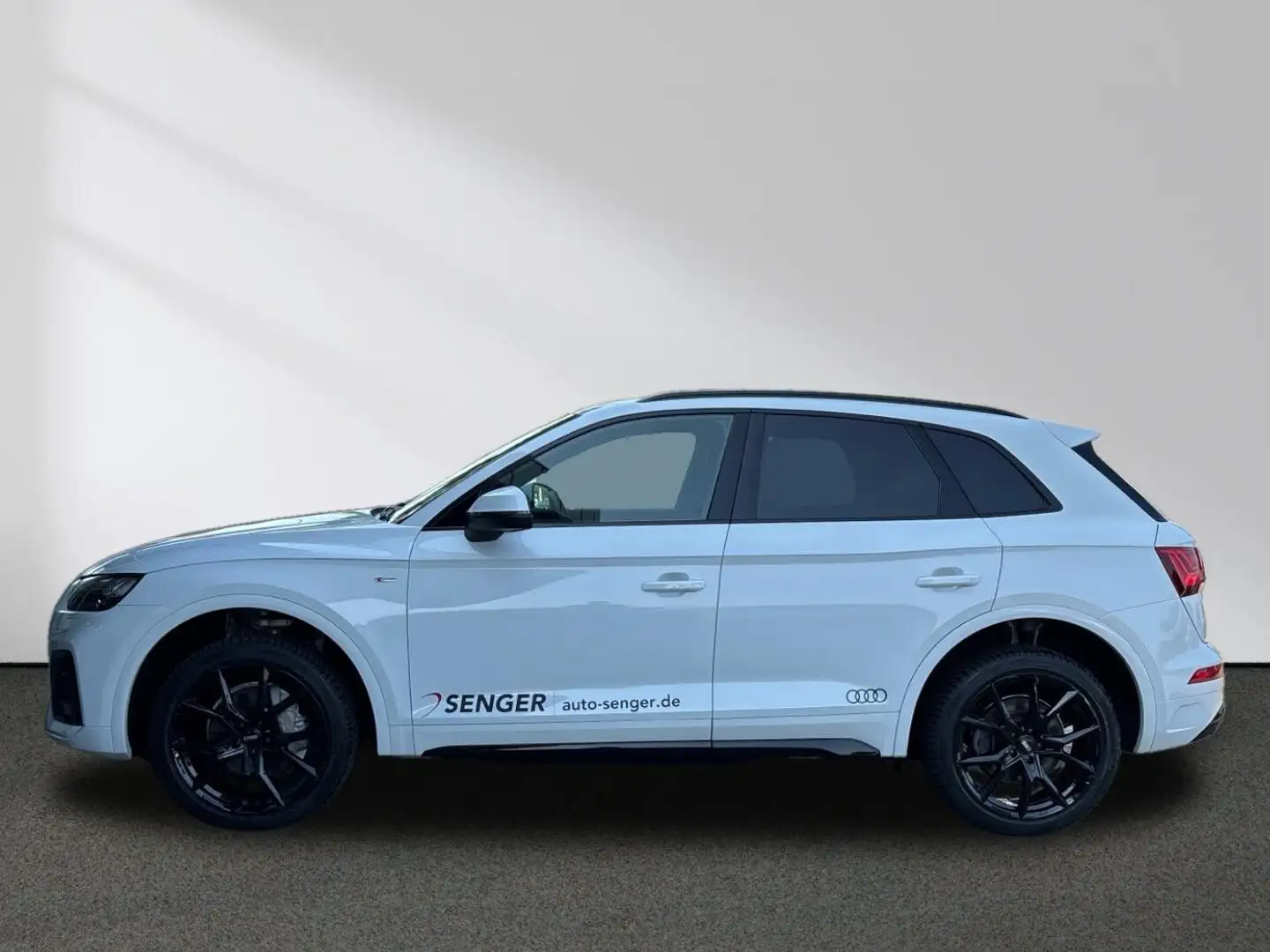 Audi Q5 S line 40 TDI quattro S tronic MMI Matrix AHK Blanc - 2