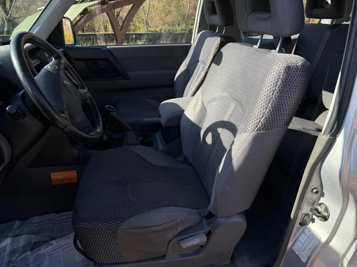 Mitsubishi Pajero Pajero III 2000 3p 2.5 tdi GL-Clima-Pedane- Argento - 2