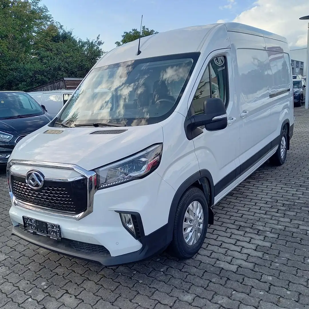Maxus Edeliver 9 Kasten 72kWh L3H2 Weiß - 1