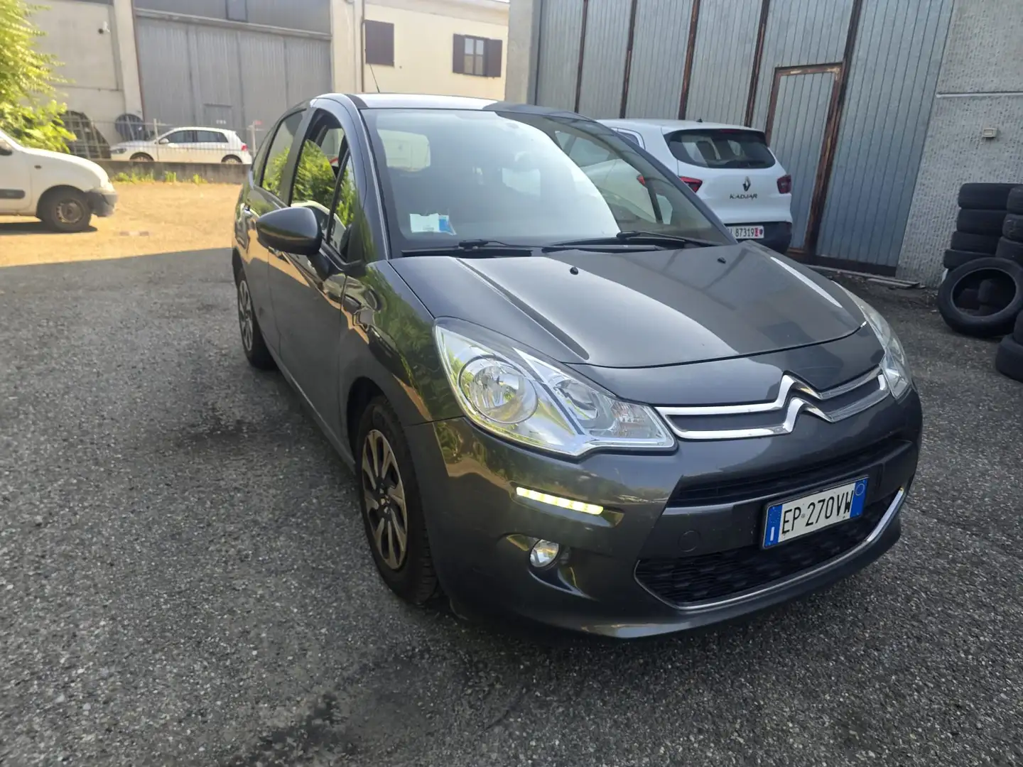 Citroen C3 C3 II 2009 1.2 vti Exclusive 82cv Grau - 1