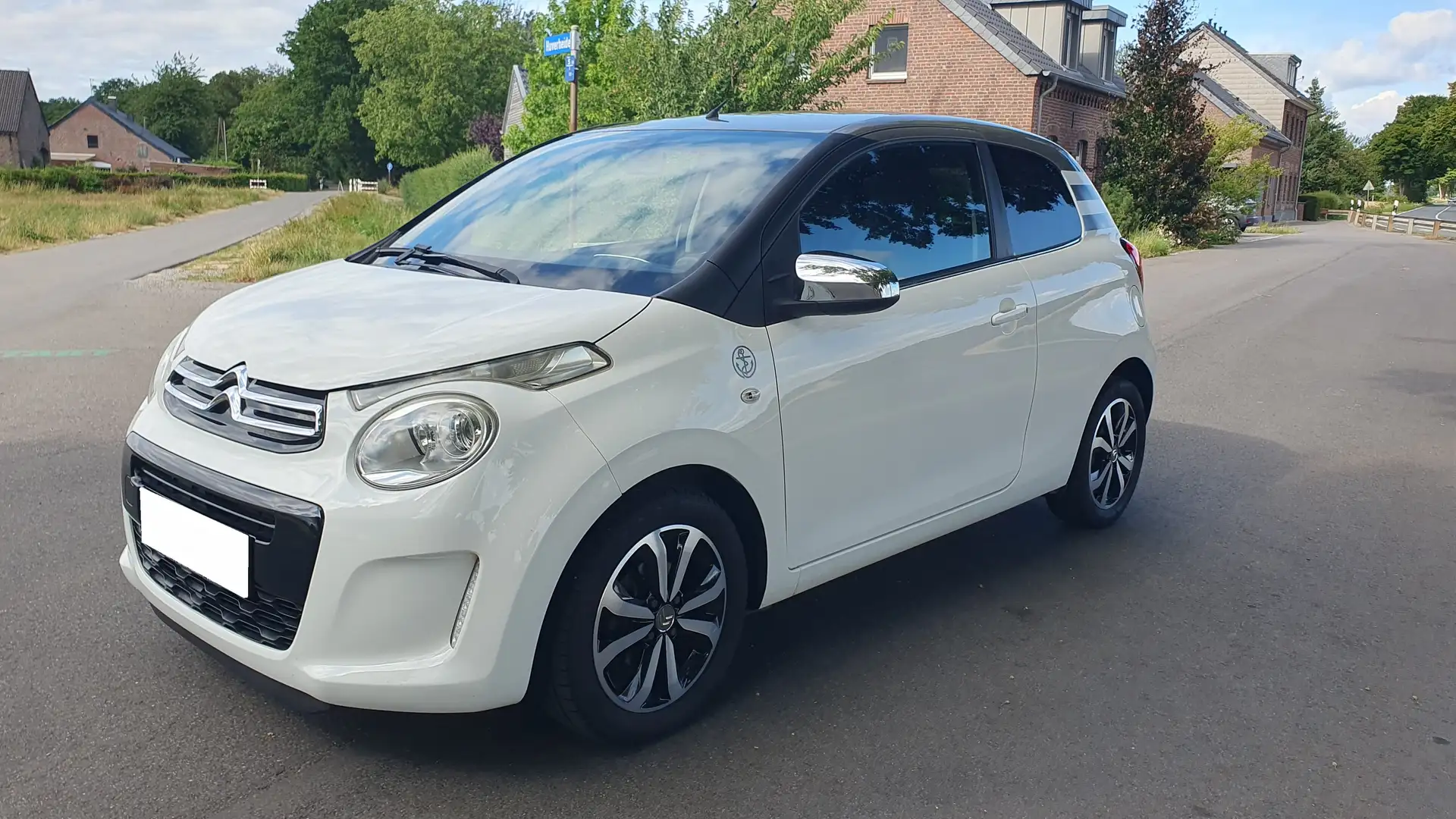 Citroen C1 Shine Edition Mod. 2015 Leder Klima Alu Weiß - 1