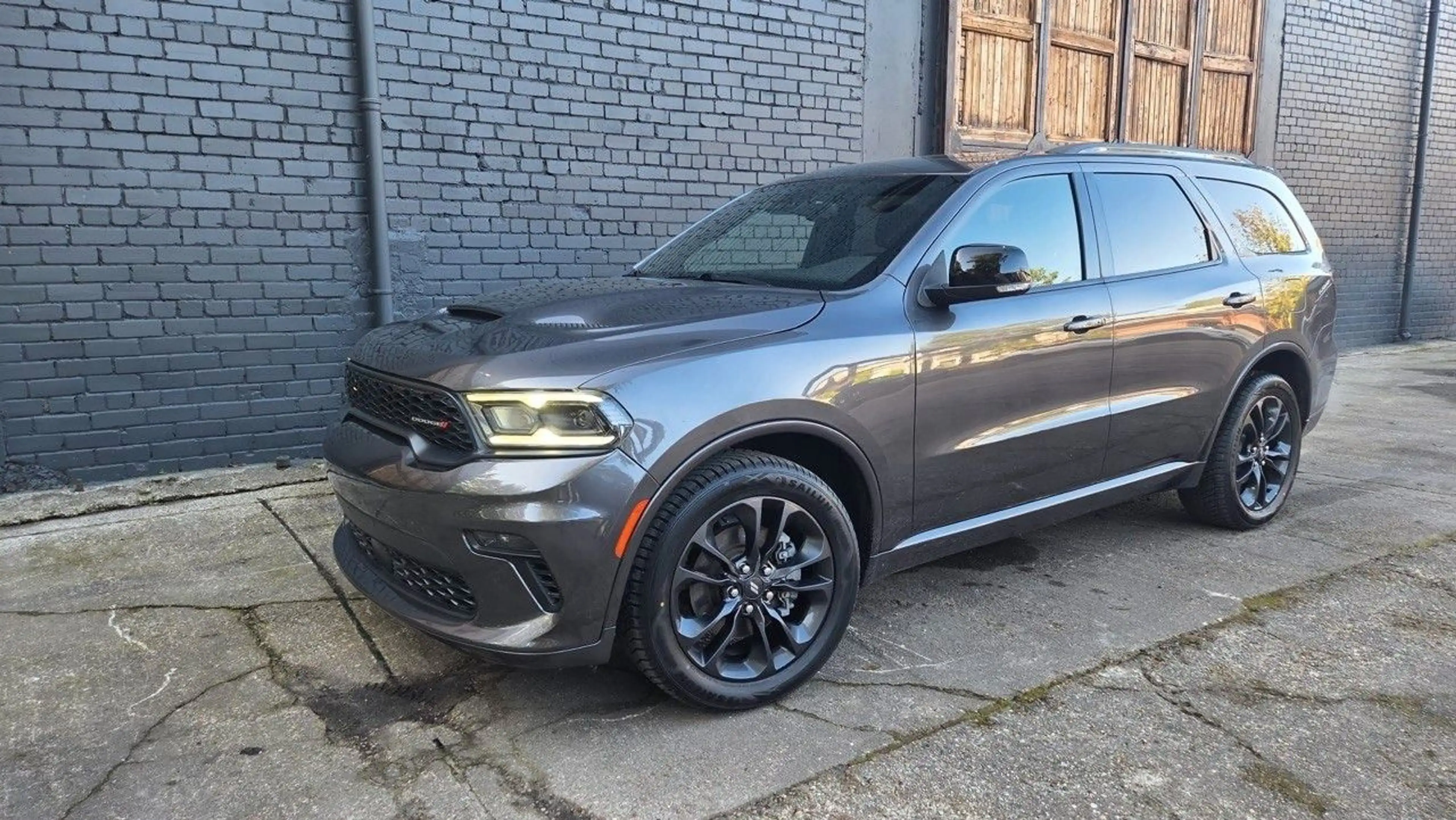 Dodge Durango 3.6 GT*AWD*Pilot Sitze*ACC*DVD*ALPINE*BLACKTOP — photo 2