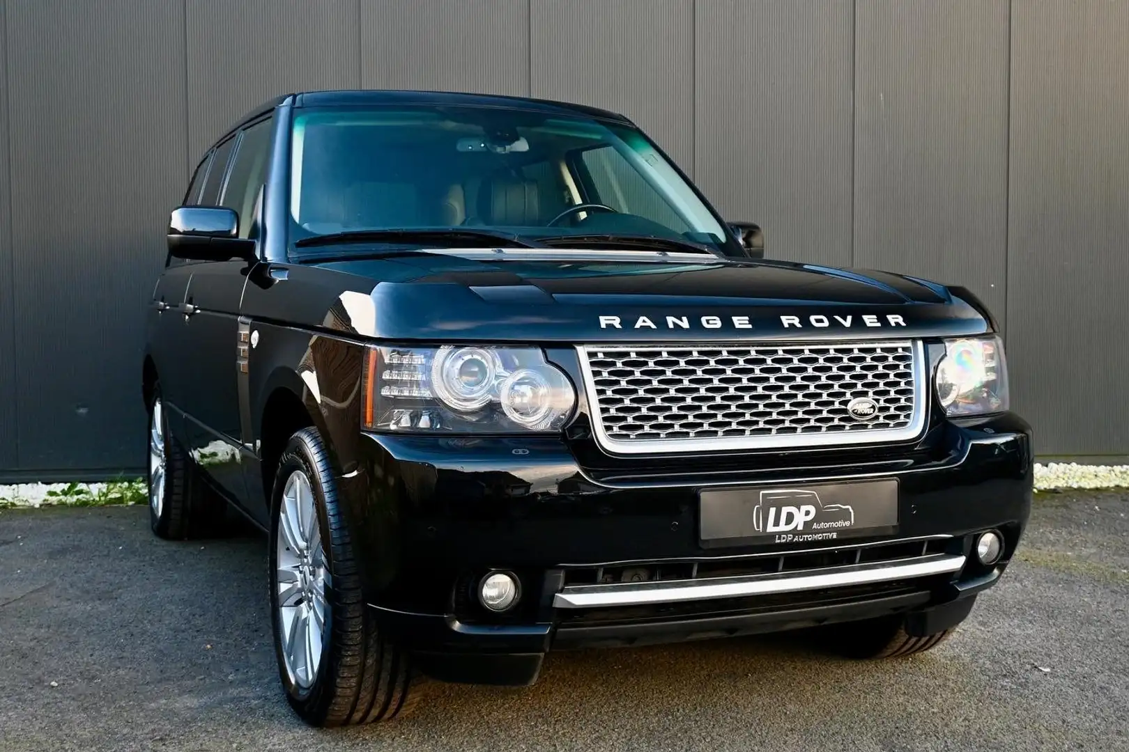 Land Rover Range Rover 4.4 TdV8 Vogue  24184€ Btw incl. Lichte vracht Fekete - 2