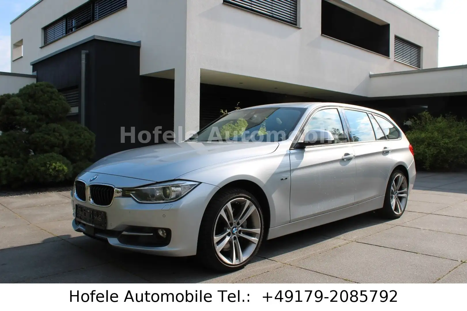 BMW 335 d Touring xDrive*ACC/PANO/AHK/HUD/LEDER* Silber - 1