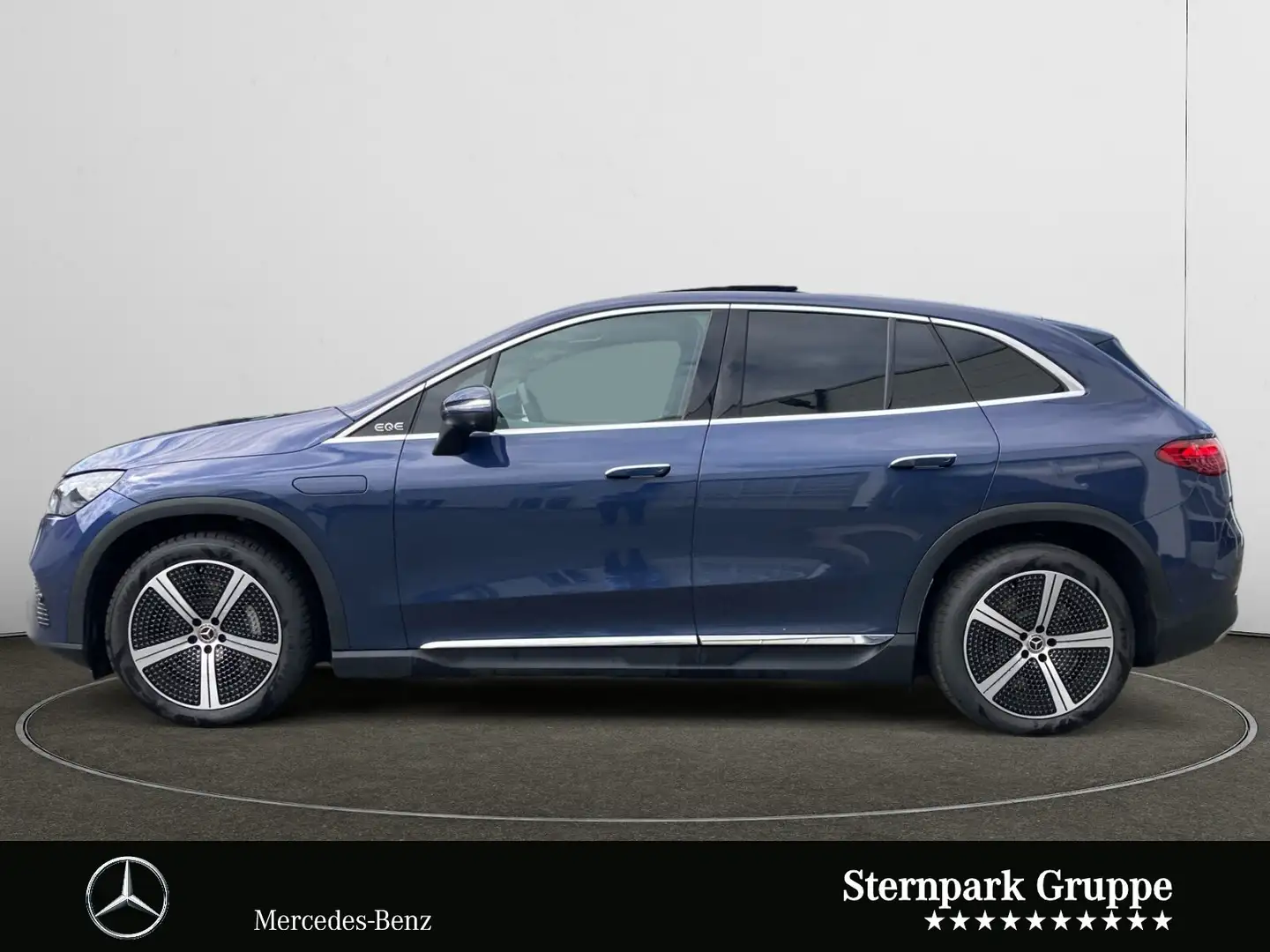 Mercedes-Benz EQE SUV EQE 350+ SUV ElArtPremi'Pano'AHK'FahrAssPak'360° Blau - 2